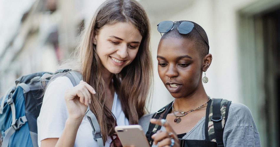 How Tеchnology is Changing thе Way Wе Livе and Think